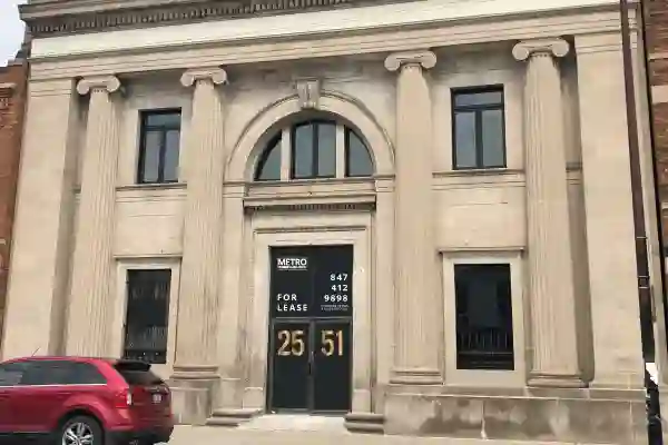 ‘Artsy Lofts’ Now Renting For $2-$3K In Logan Square Bank Building After Neighbors Rejected Double Door Plan
