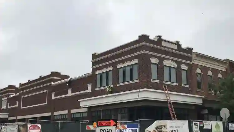 Filson to open high-end outerwear store — first in Illinois — at former Russell’s site in downtown Naperville