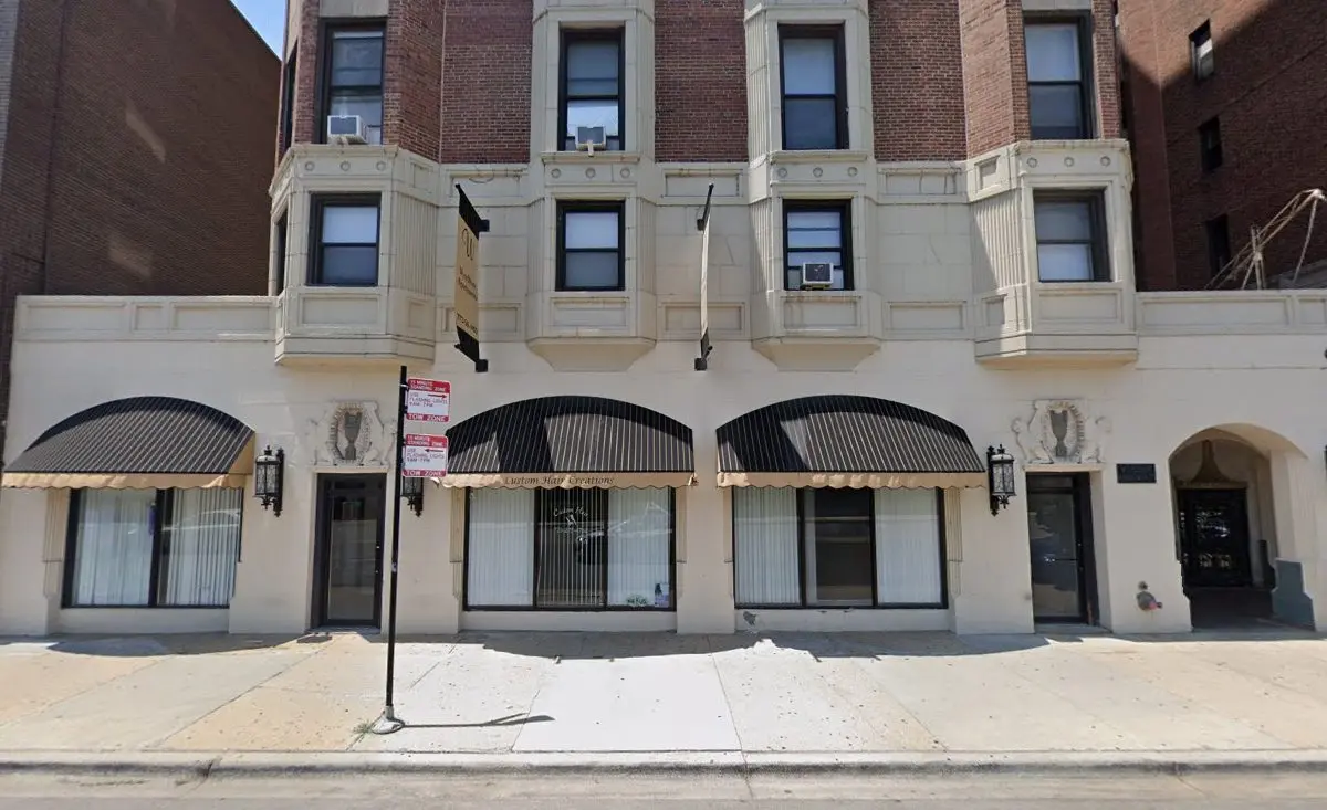 5230 N SHERIDAN RD.