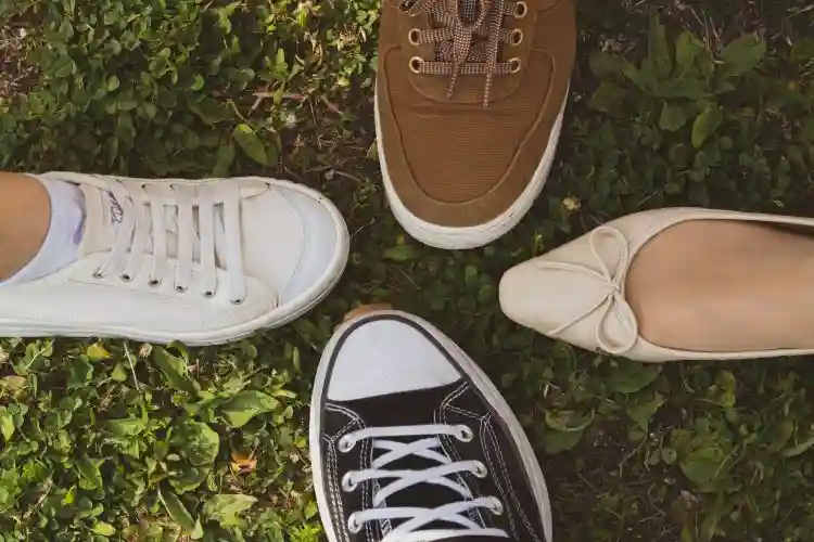 Famous Footwear